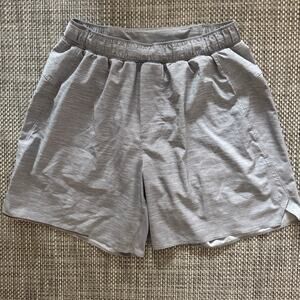 LULULEMON 7" Men's License to Train LINED Shorts S Gray Grey Workout Train